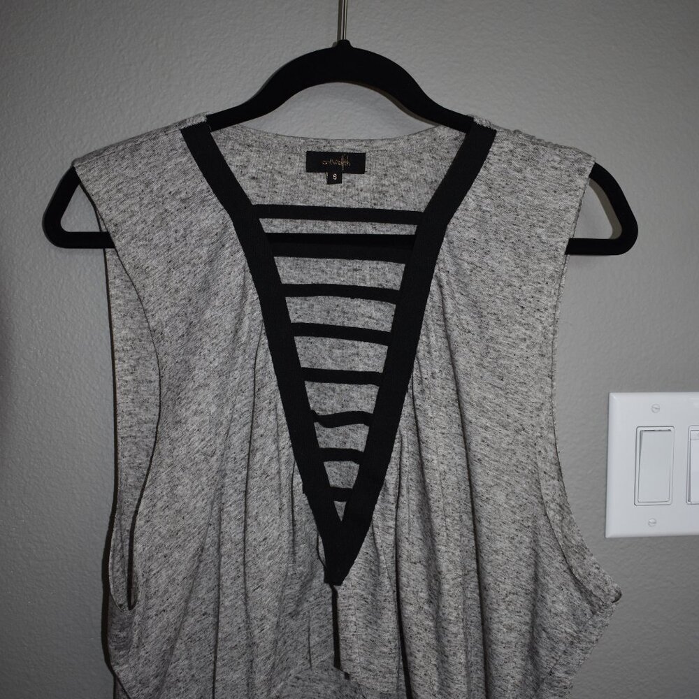 Ontwelfth Gray Muscle Tank, S, Gray and Black